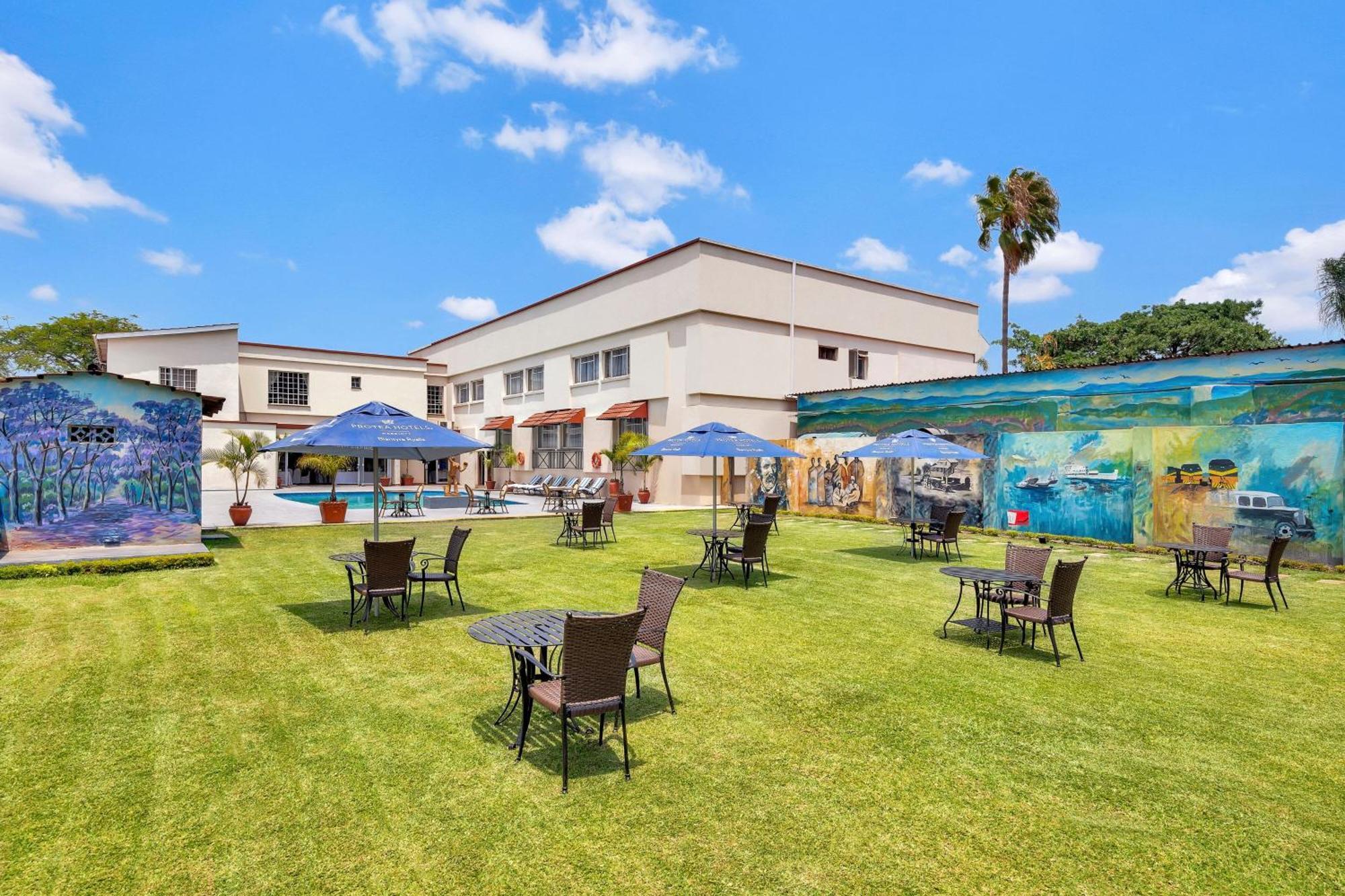 Protea Hotel By Marriott Blantyre Ryalls Exterior photo