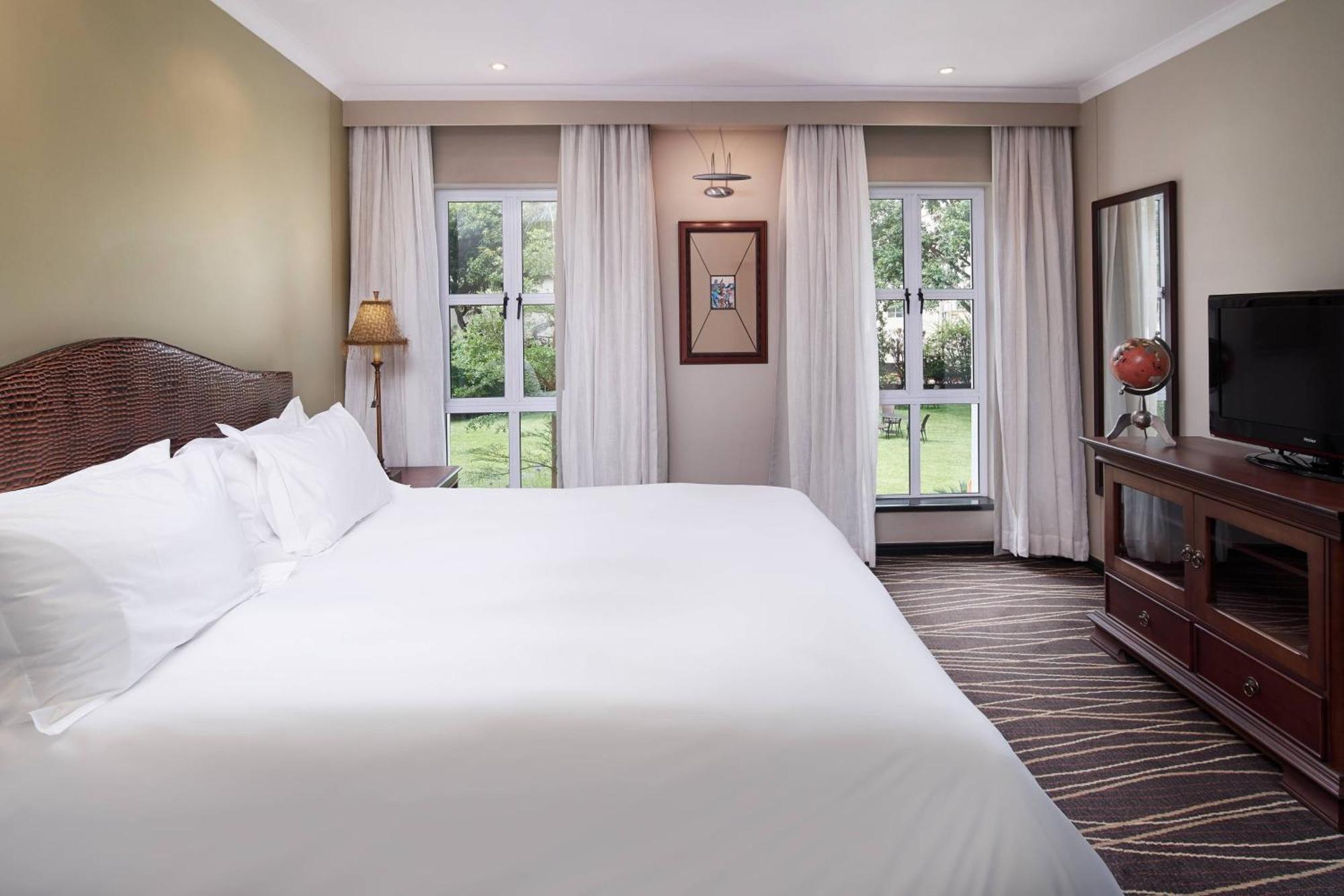 Protea Hotel By Marriott Blantyre Ryalls Exterior photo