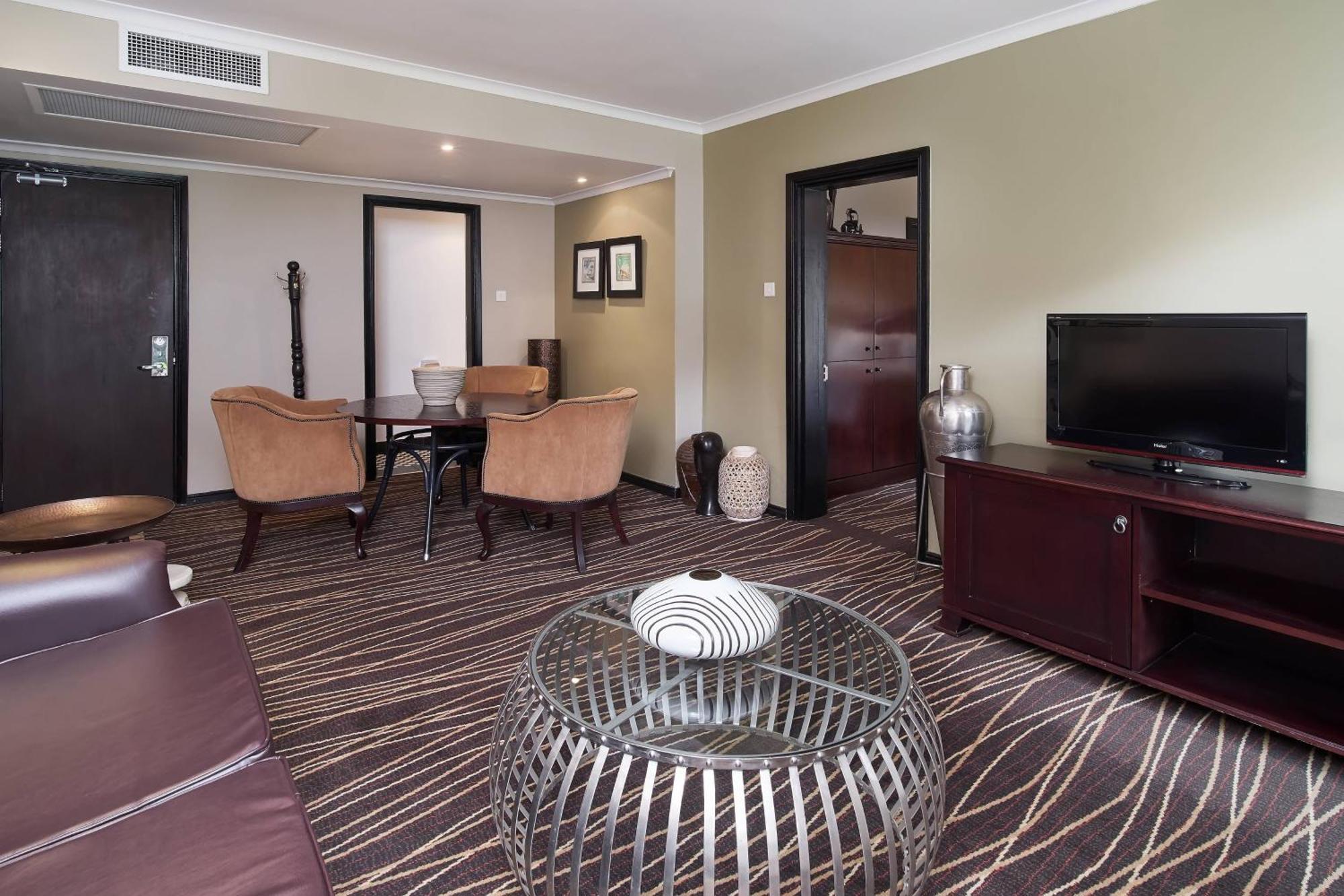 Protea Hotel By Marriott Blantyre Ryalls Exterior photo